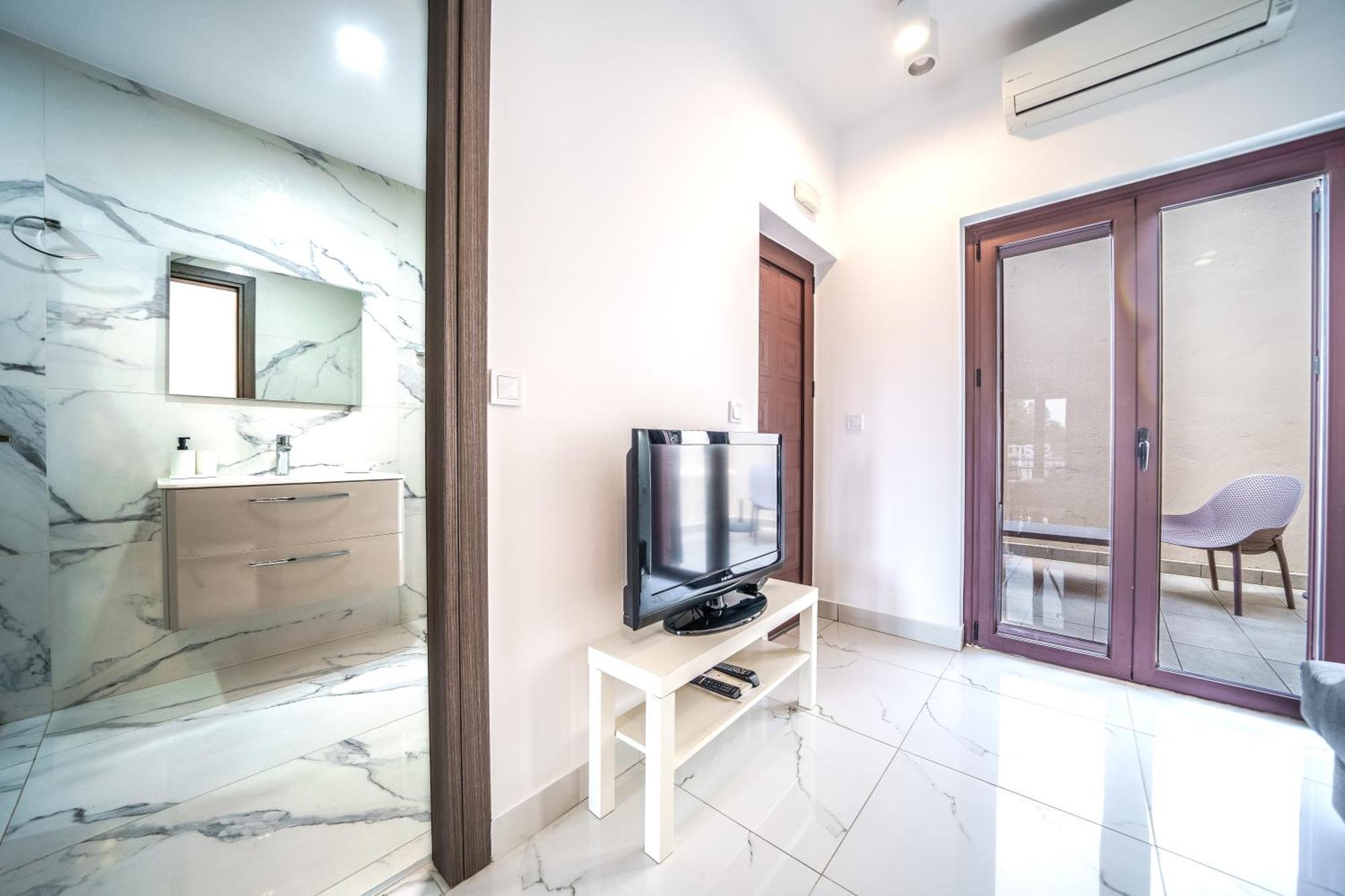 Dimitra & Deslina Luxury Αpartments Apartment Georgioupoli Ngoại thất bức ảnh
